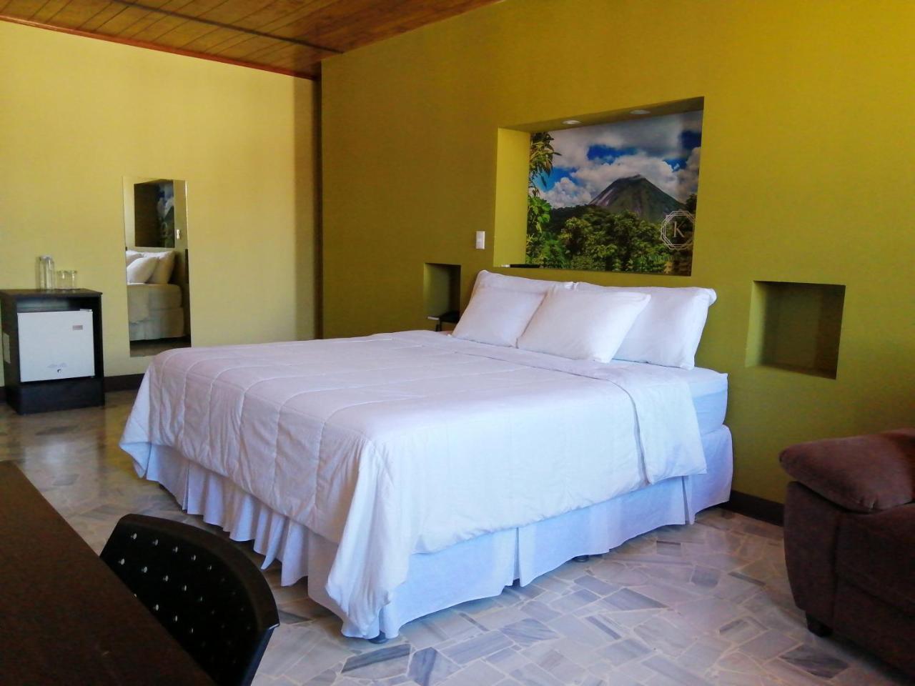 Kartagus Hotel San Salvador Exterior foto