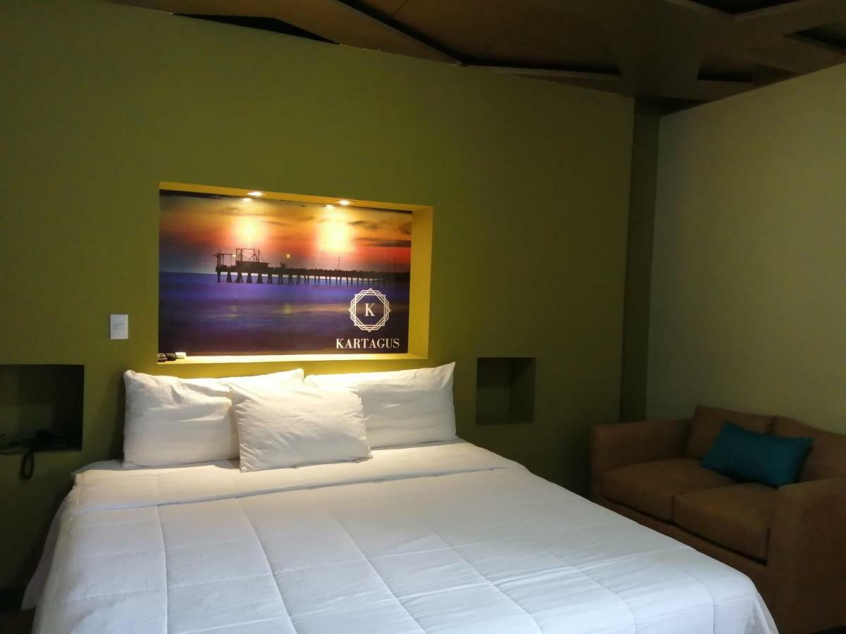 Kartagus Hotel San Salvador Exterior foto